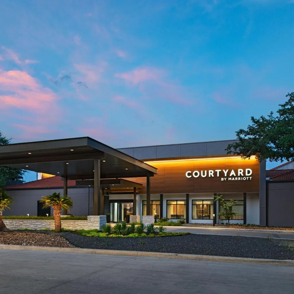 Photograph of Courtyard by Marriott San Antonio Downtown