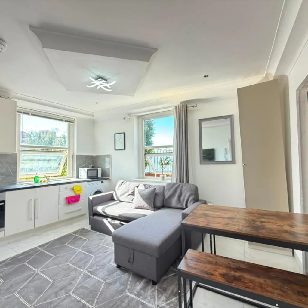 Photograph of One bedroom flat bell street