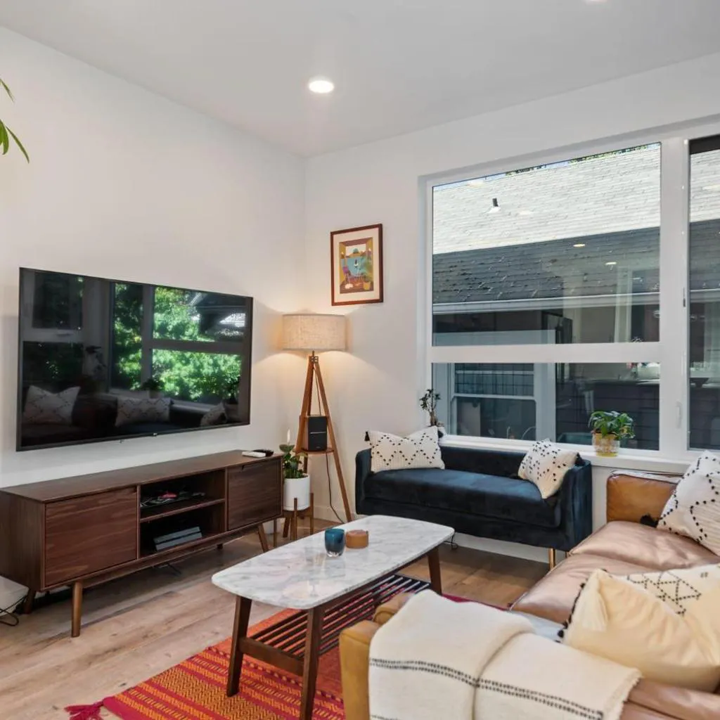 Photograph of Perch - Urban Abode 22