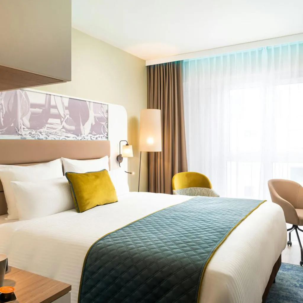 Photograph of Leonardo Hotel Hamburg Altona