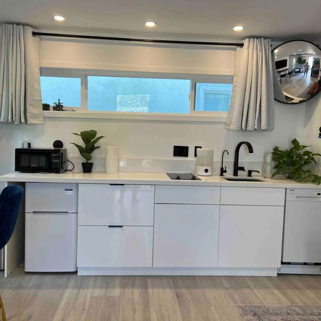 Photograph of Cute Studio with AC and Backyard