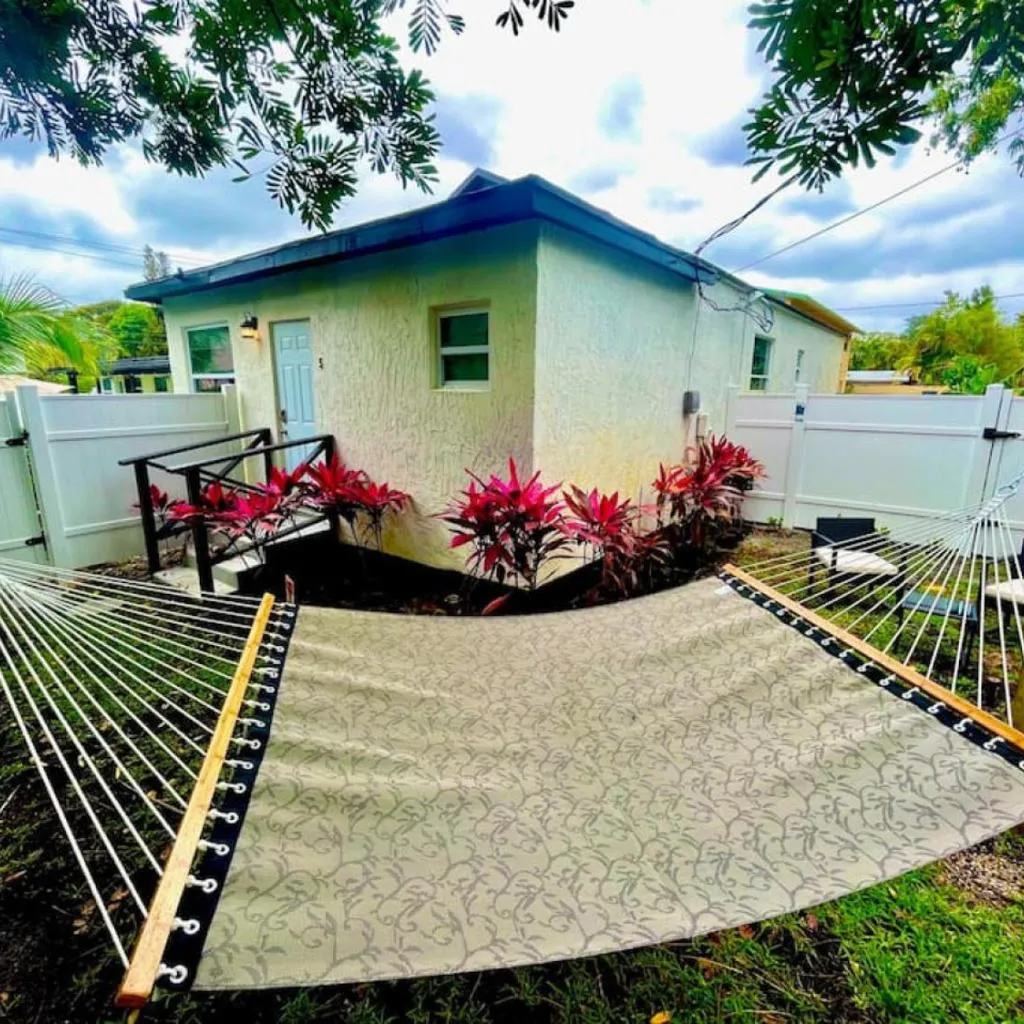 Photograph of Moody Stoody-O in Las Olas Beach and Holiday Park
