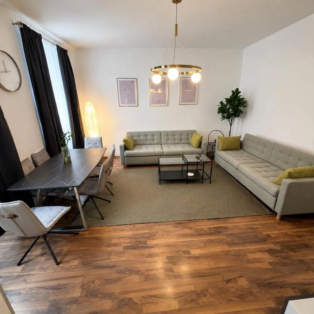Photograph of Spacious Garden Apartment 2 Bedrooms Private Terrace Near Metro