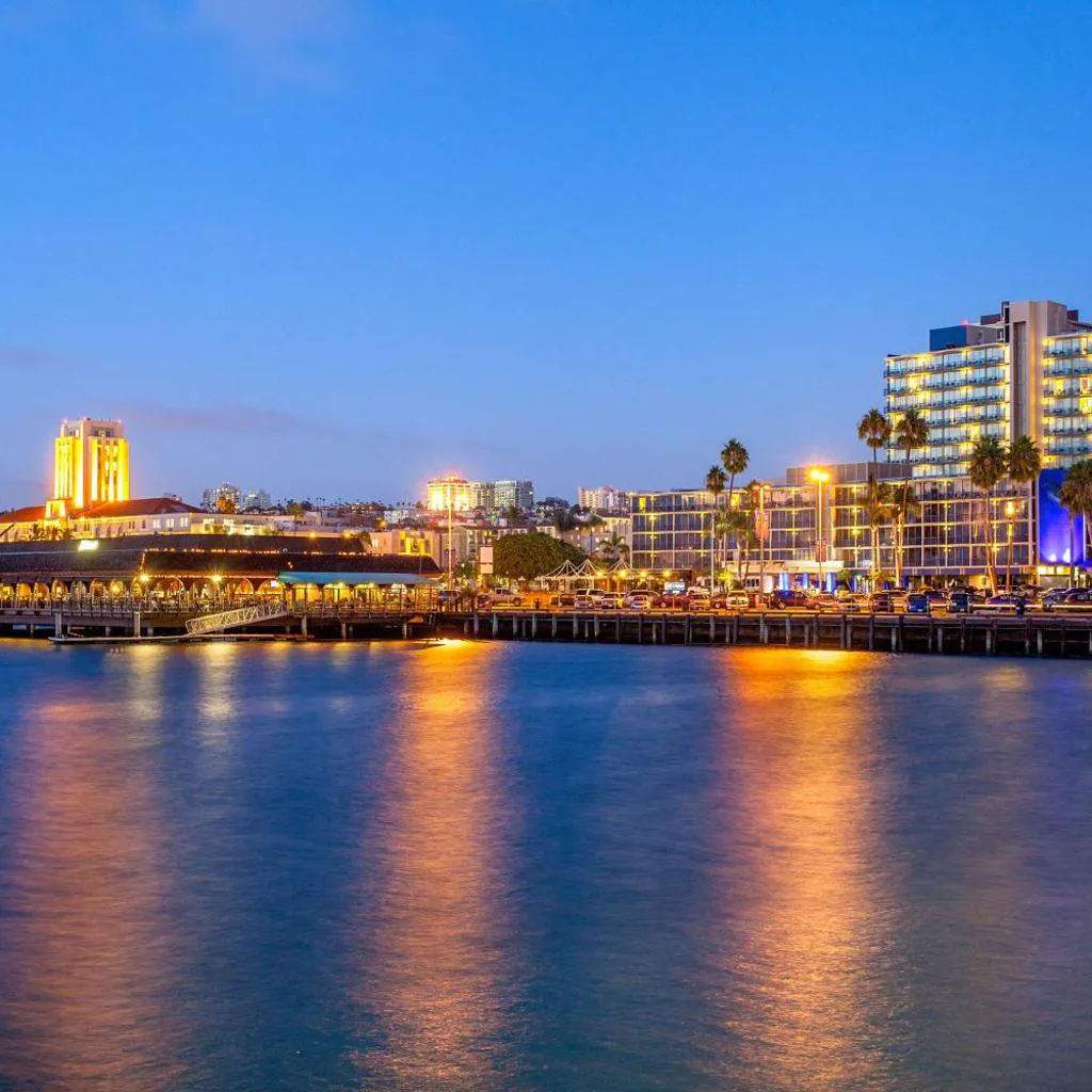 Photograph of Wyndham San Diego Bayside