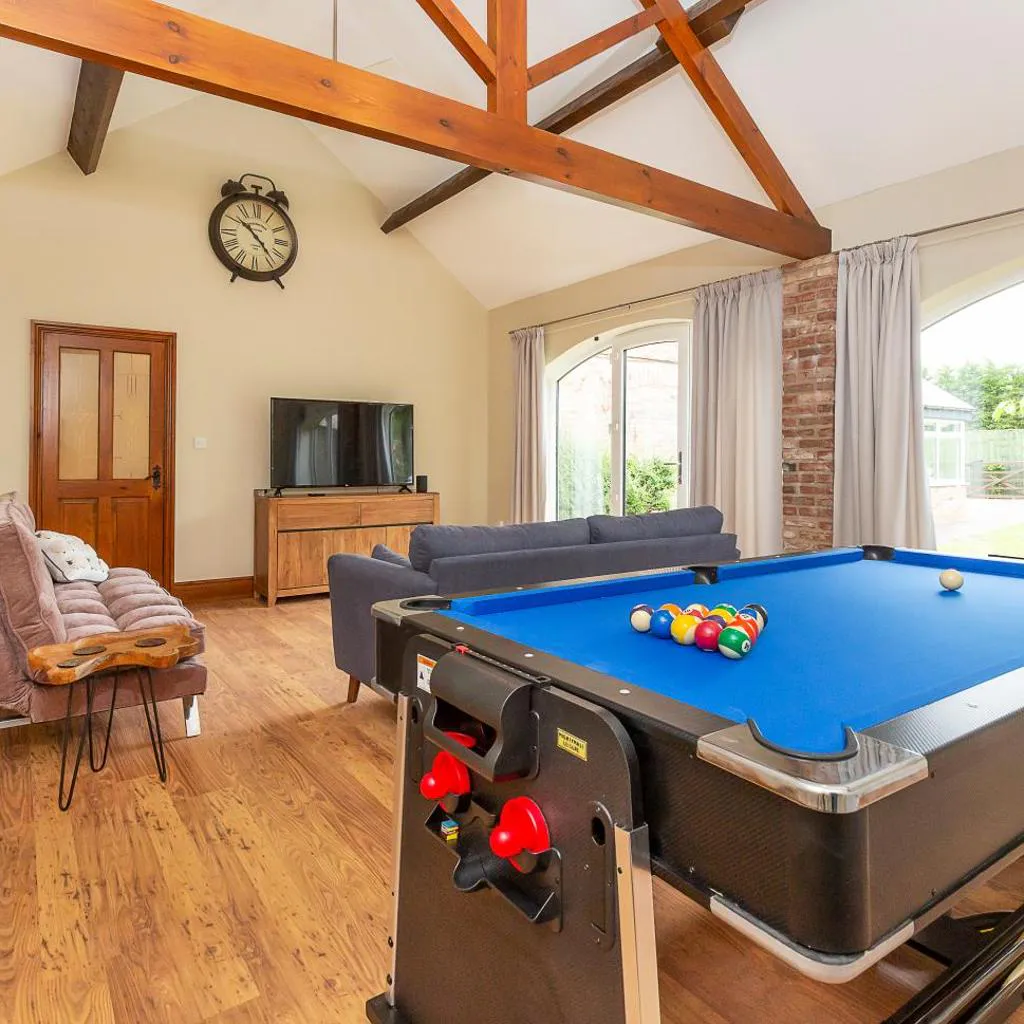Photograph of Creamery Cottage with Games room and Free Parking