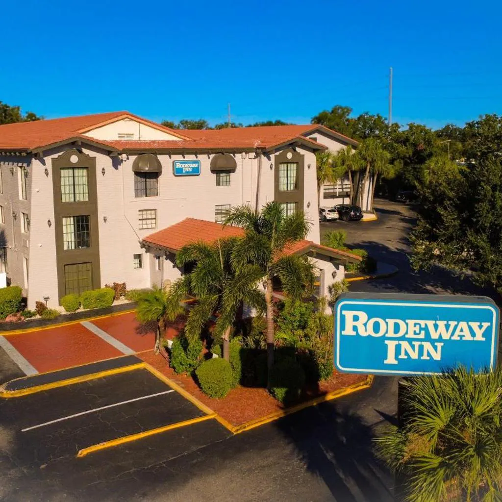 Photograph of Rodeway Inn Near Ybor City - Casino