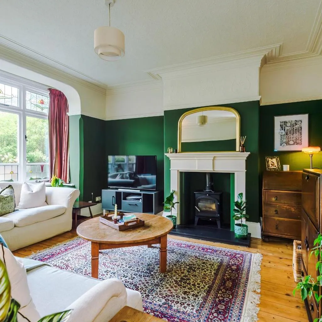 Photograph of Gorgeous 3BDR Townhouse Perfect for Families