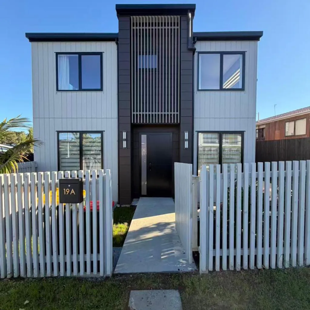 Photograph of Stunning New Modern 4-bedroom Townhouse,in Pakuranga Heights
