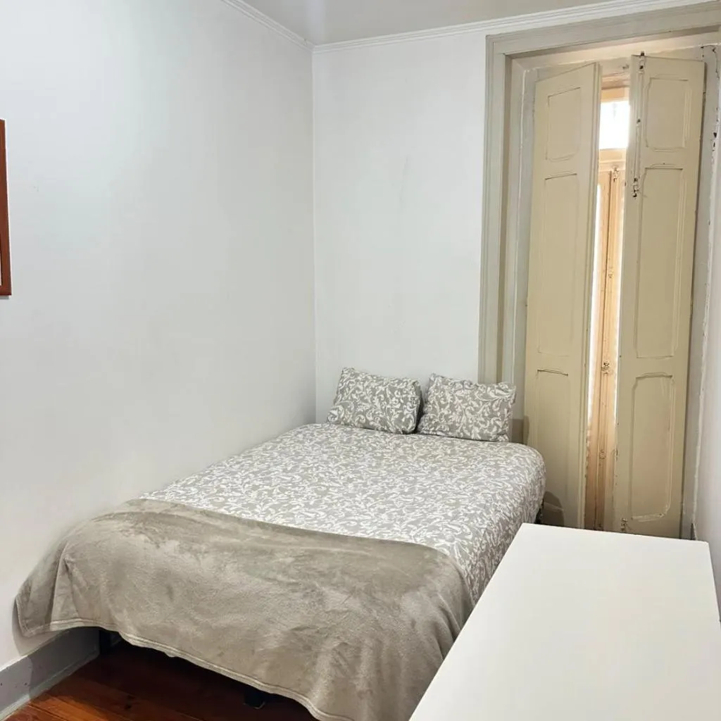 Photograph of Lisbon Penha de França Guest Room