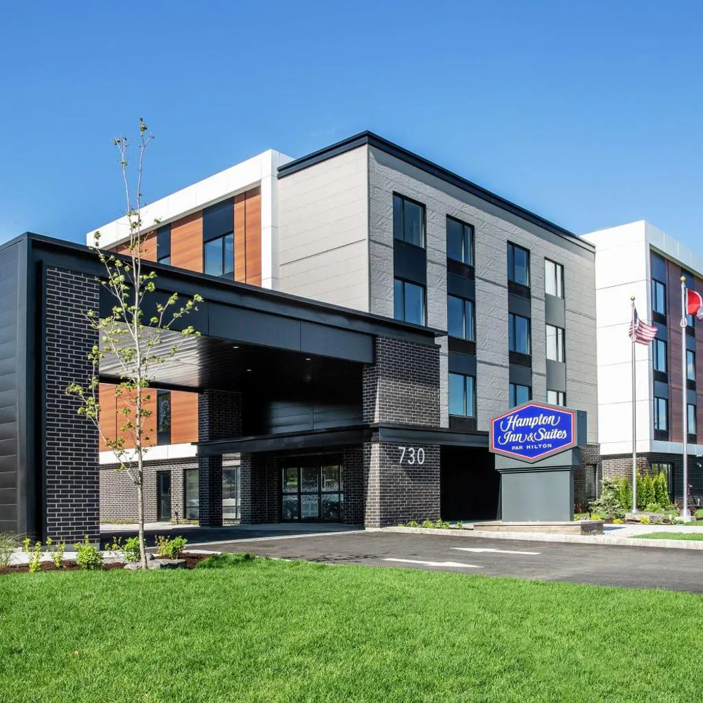 Photograph of Hampton Inn & Suites by Hilton Québec - Beauport