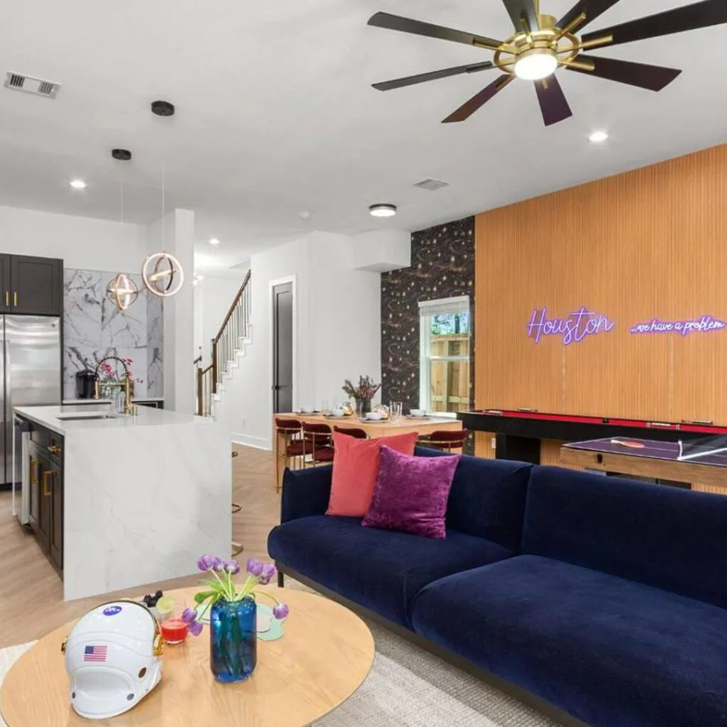 Photograph of Chic 4BR Getaway Near NRG TMC