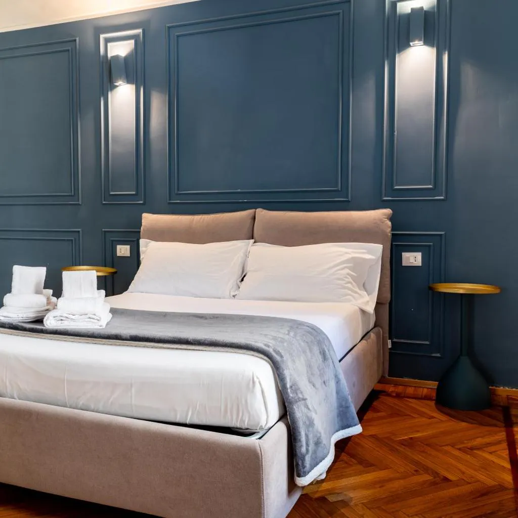 Photograph of Turin Central Suite