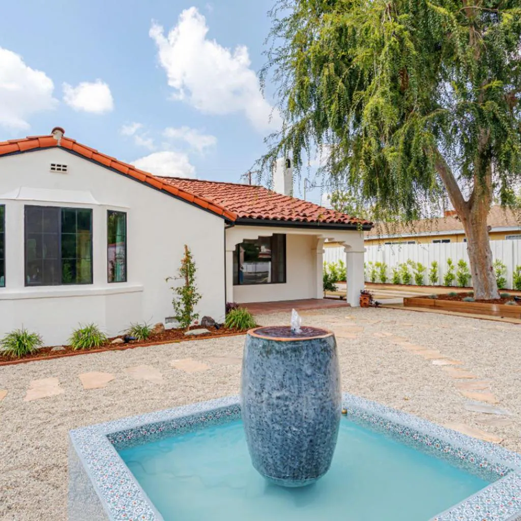 Photograph of New Home Universal sleeps 18 hot tub
