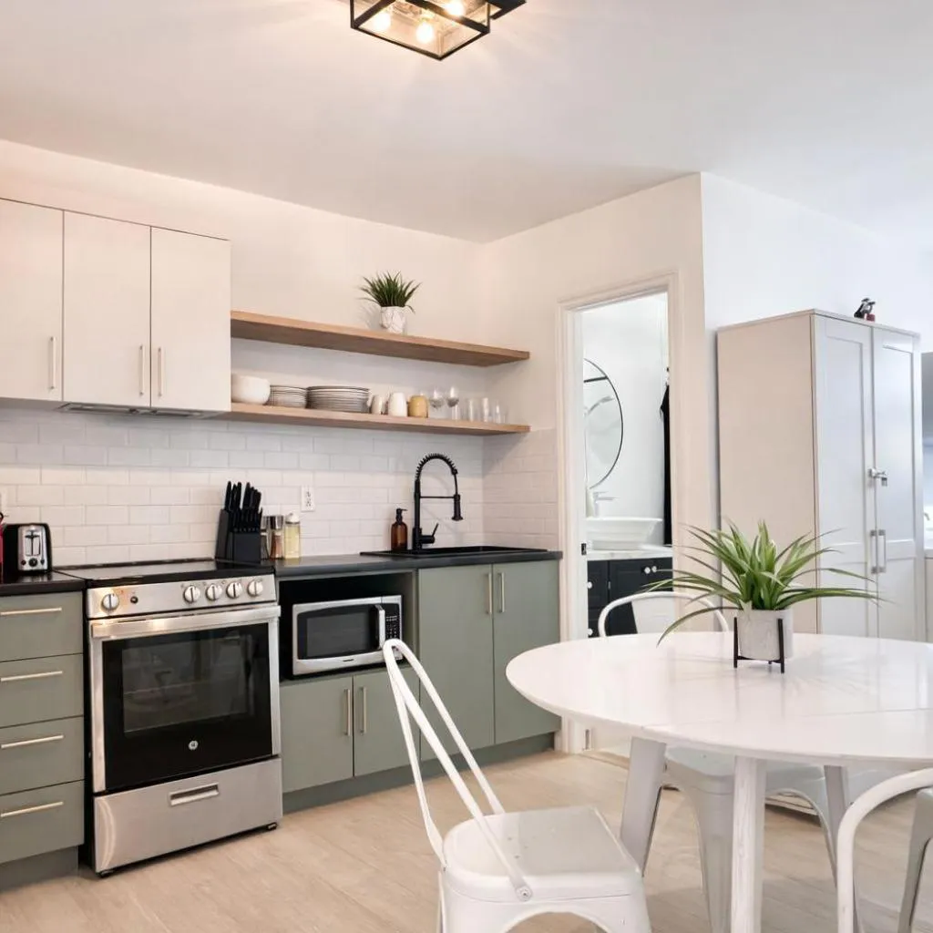 Photograph of Little Gem - 2 Beds - AC - 5 min Downtown