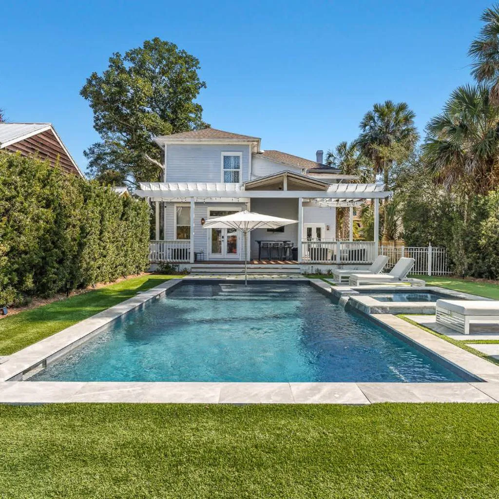 Photograph of The Fitzgerald Mansion l Luxury l Pool & Spa
