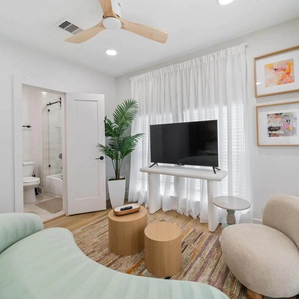 Photograph of Mediterranean Villa #6 at East Downtown