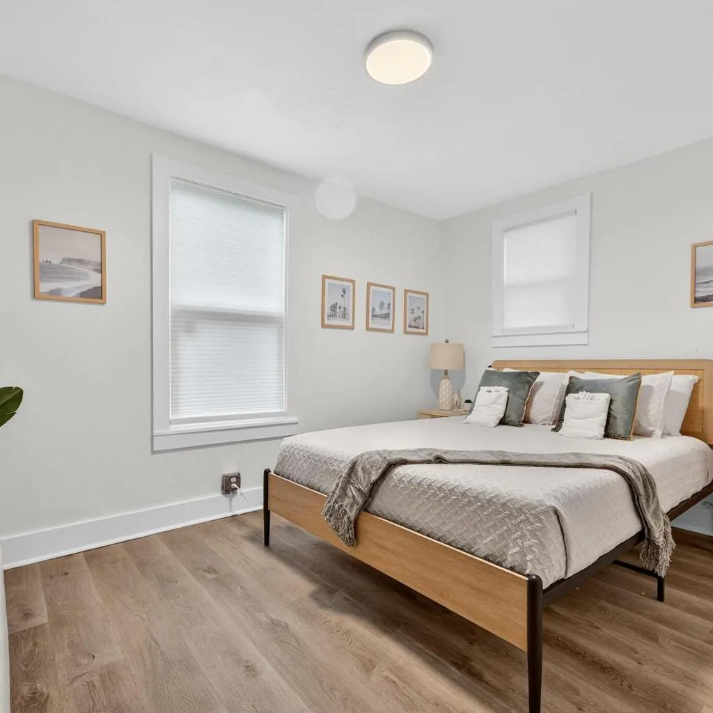 Photograph of Unit 5 Affordable Private Studio