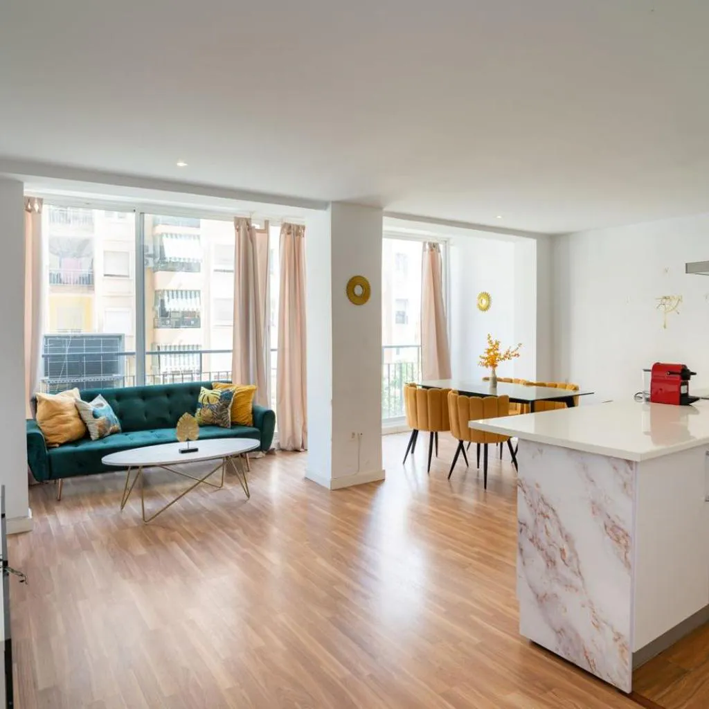 Photograph of Chic spacious central apartment