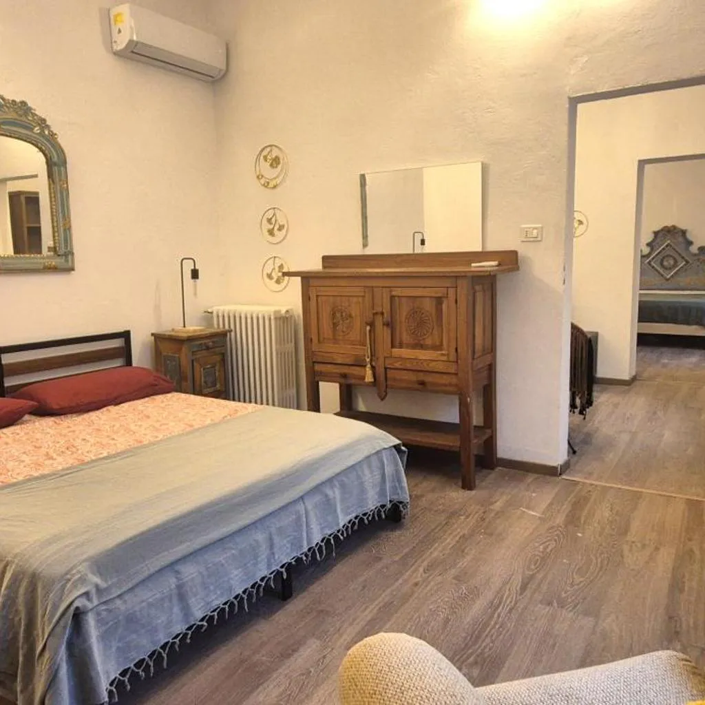 Photograph of Bologna's Old Town Nouveau & Déco apartment 2