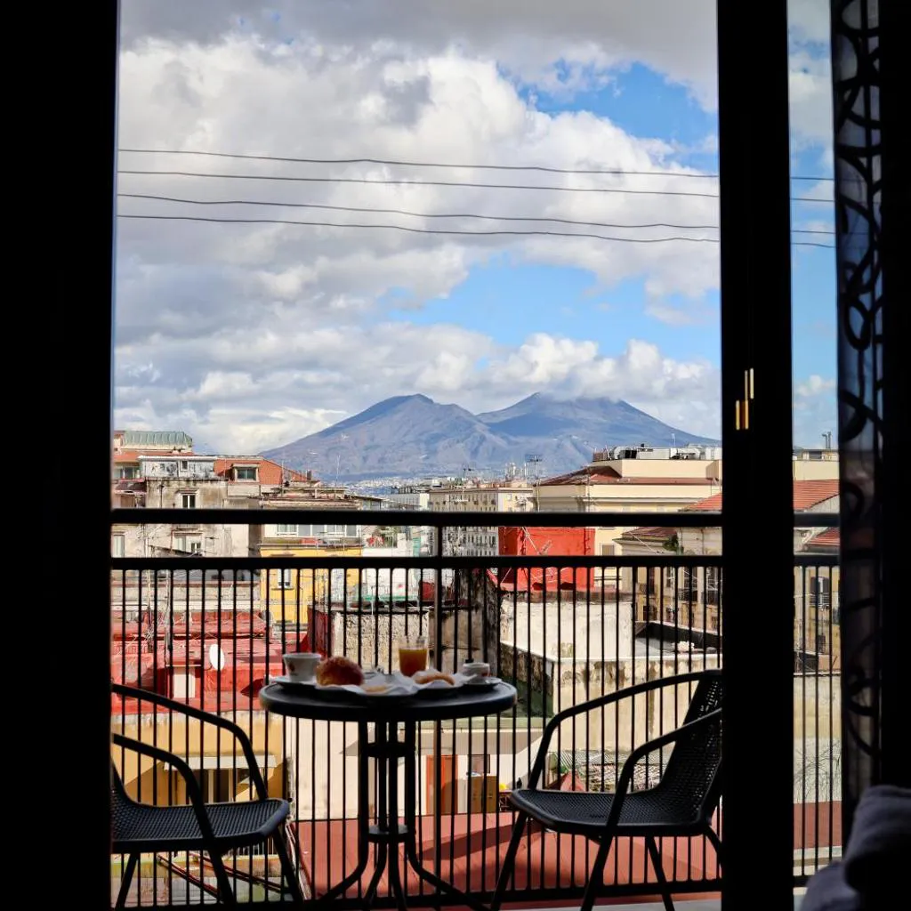 Photograph of BeB Napoli la perla