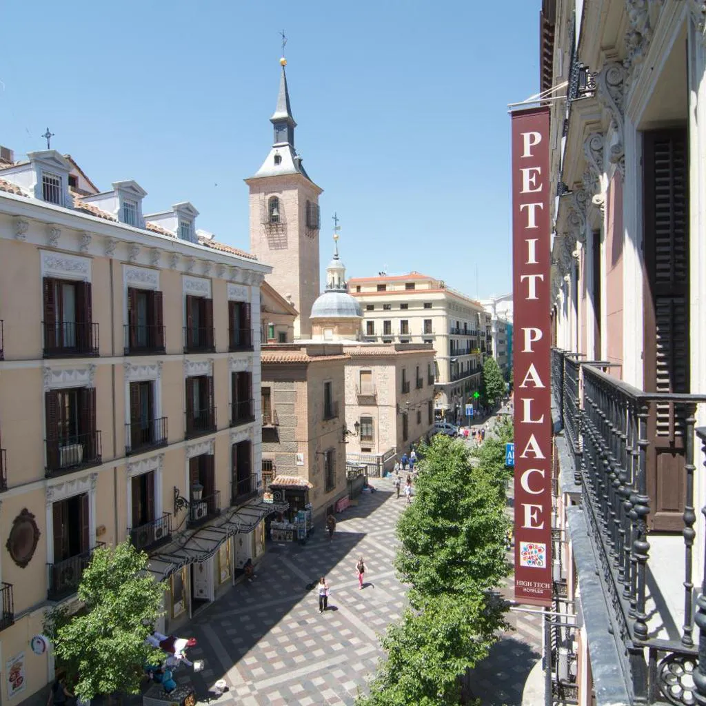 Photograph of Petit Palace Arenal