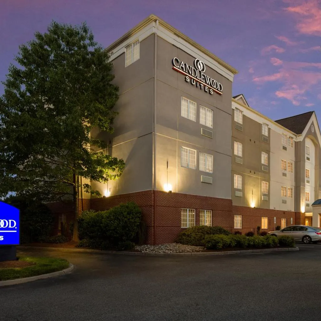Photograph of Candlewood Suites Virginia Beach Town Center by IHG