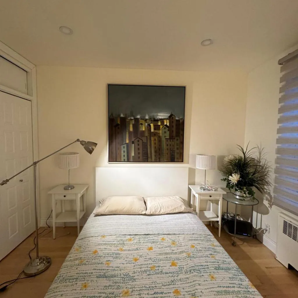 Photograph of Charming Home Park View Family-Ready