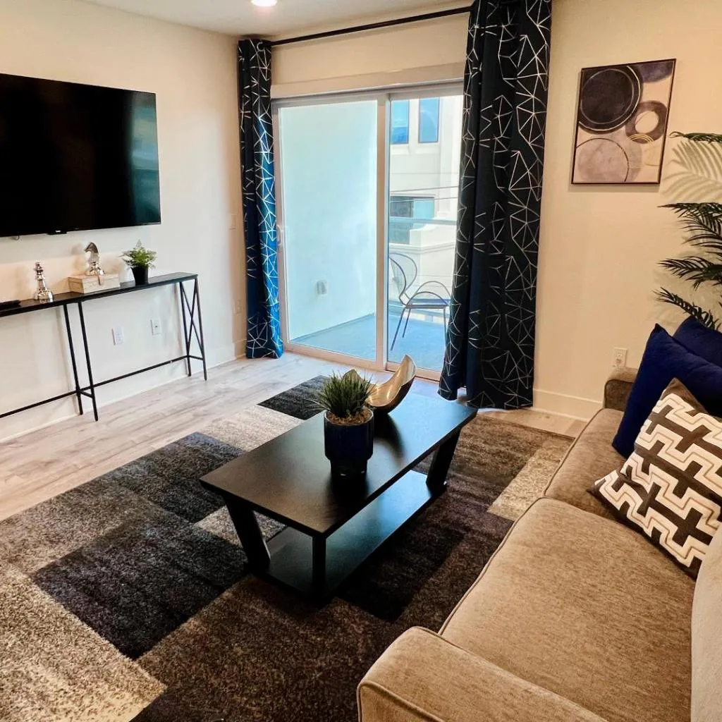 Photograph of Cozy Century City 2 Br Sleeps 6 with Parking 505