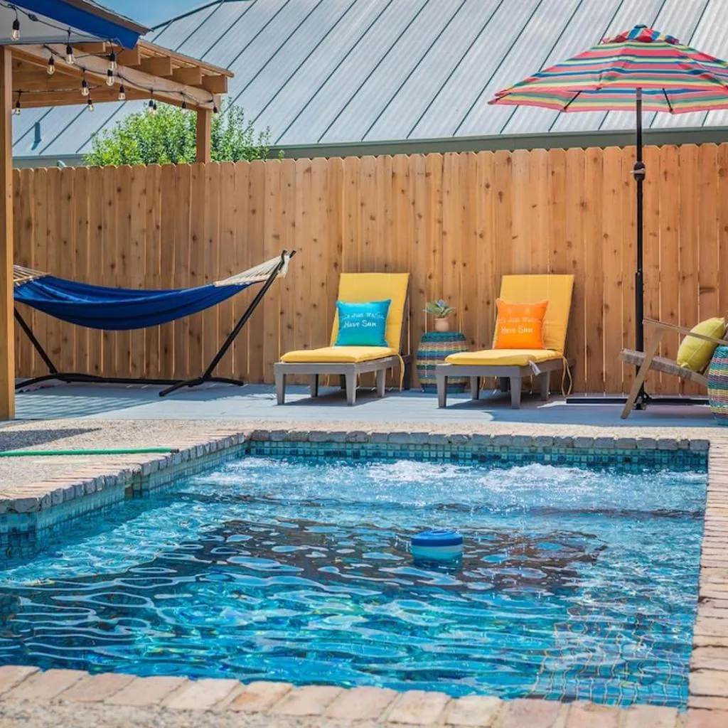 Photograph of Heated Pool Escape Game Room near Six Flags