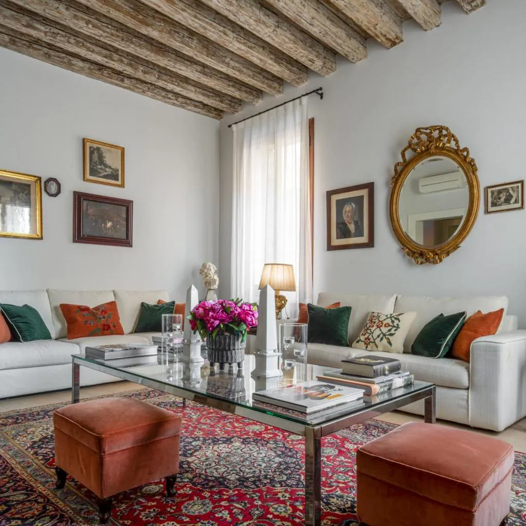 Photograph of Miracoli Apartment with View on the Canal R&R