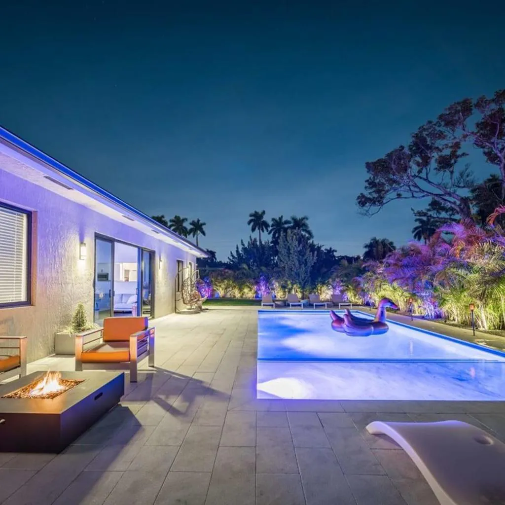 Photograph of Luxury Villa Amara Heated Pool Gym Sauna BBQ
