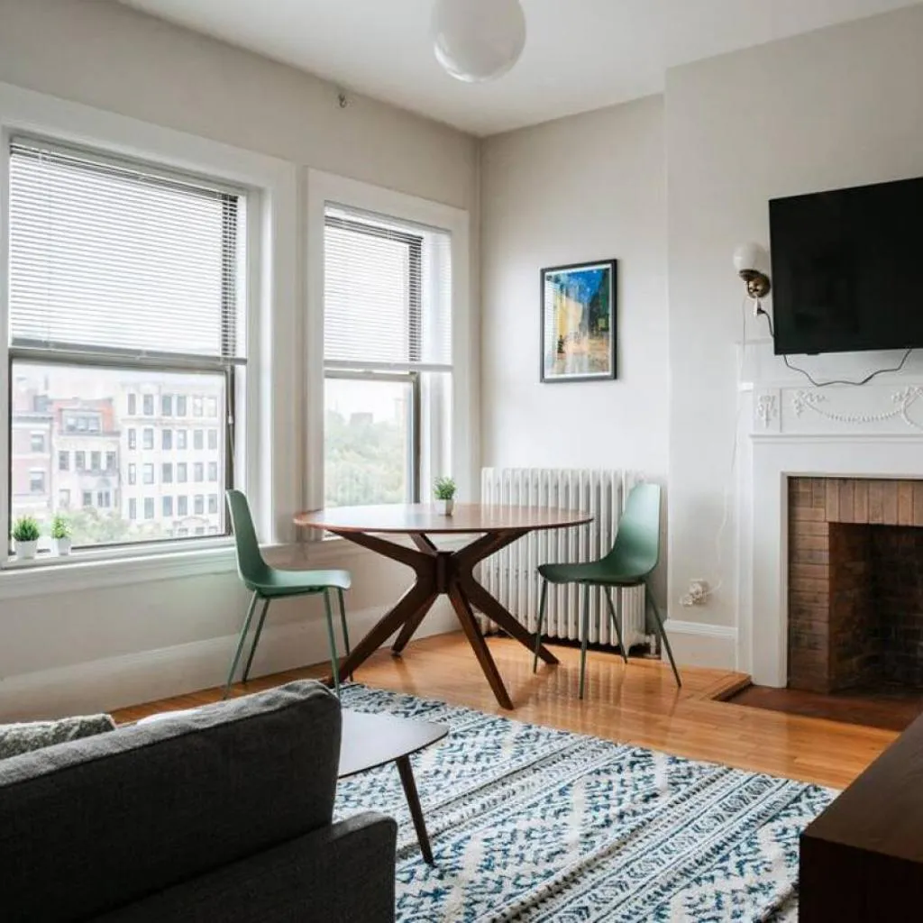 Photograph of Cozy 1BDR Close to Fenway