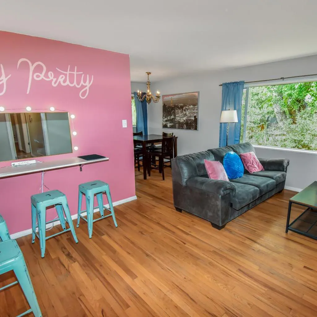 Photograph of Super Cute Five Bedroom Home in Denver Perfect For Girls Trips