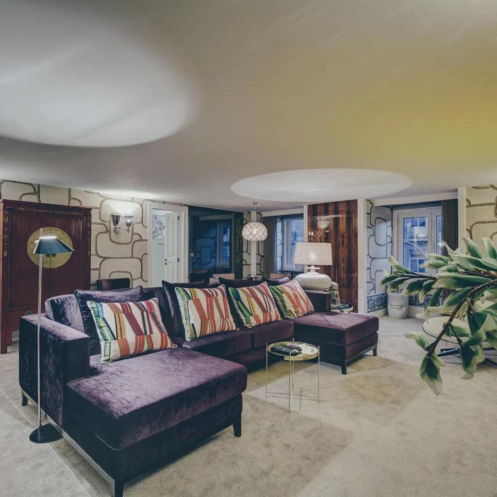 Photograph of Deco Gem Bica