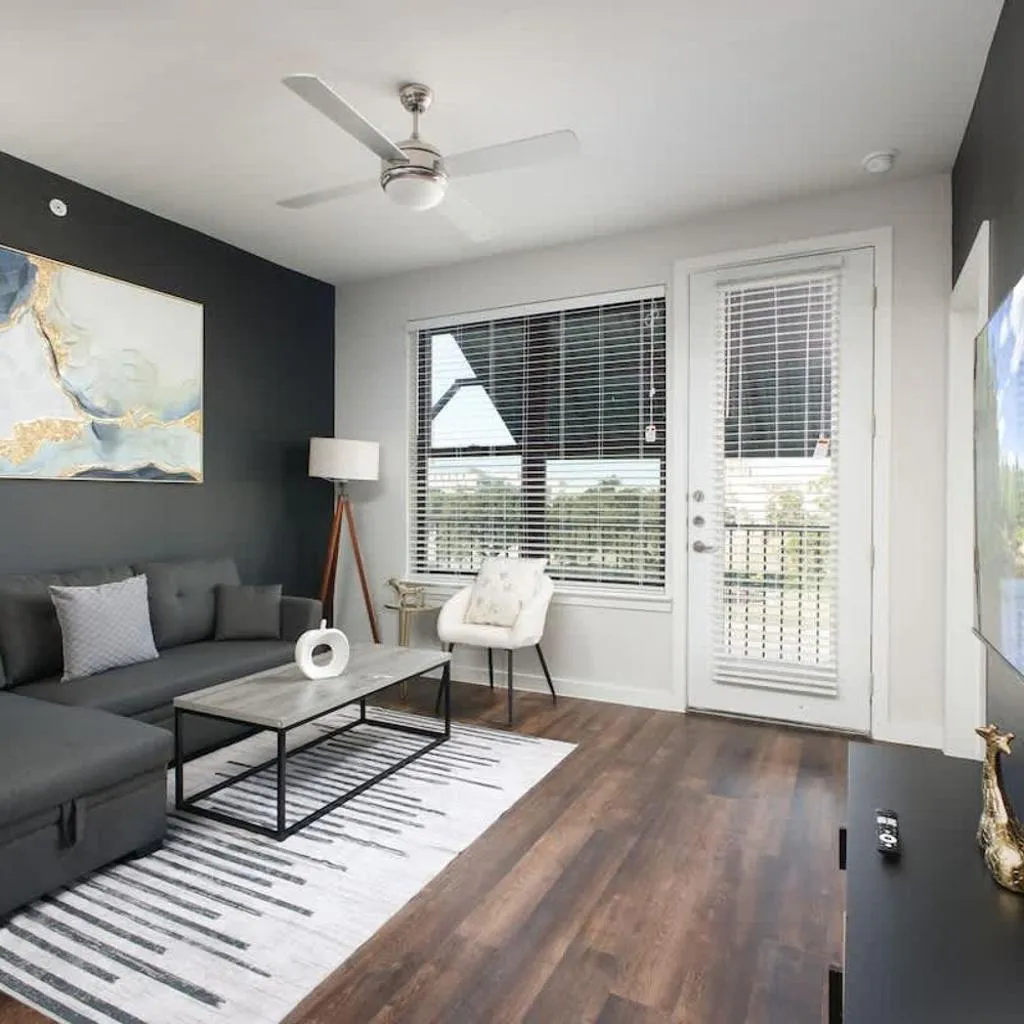 Photograph of Stylish 2BR w Pool,Gym,Prking-Near Rvrwalk & Dome
