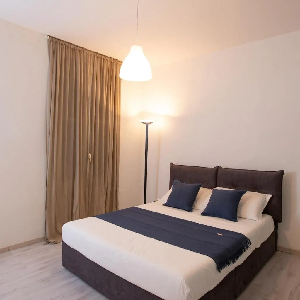 Photograph of Elegant Little Apartment - City Center - M4 Station