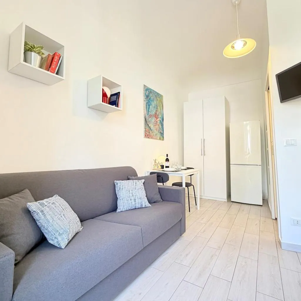 Photograph of 2 min from Porta Nuova - Modern Studio