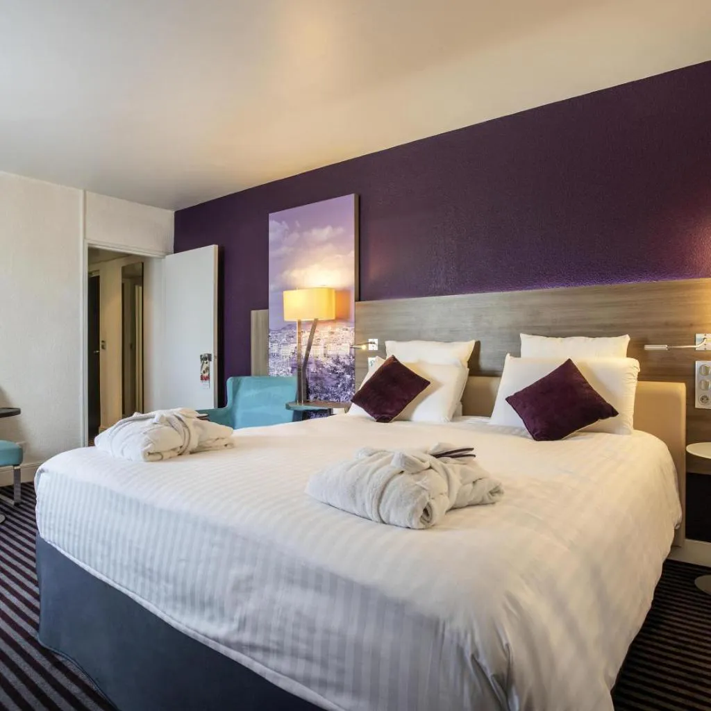 Photograph of Mercure Marseille Centre Vieux Port