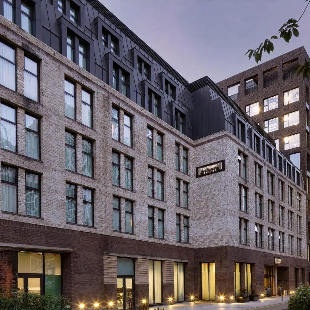 Photograph of Staybridge Suites London-Vauxhall by IHG