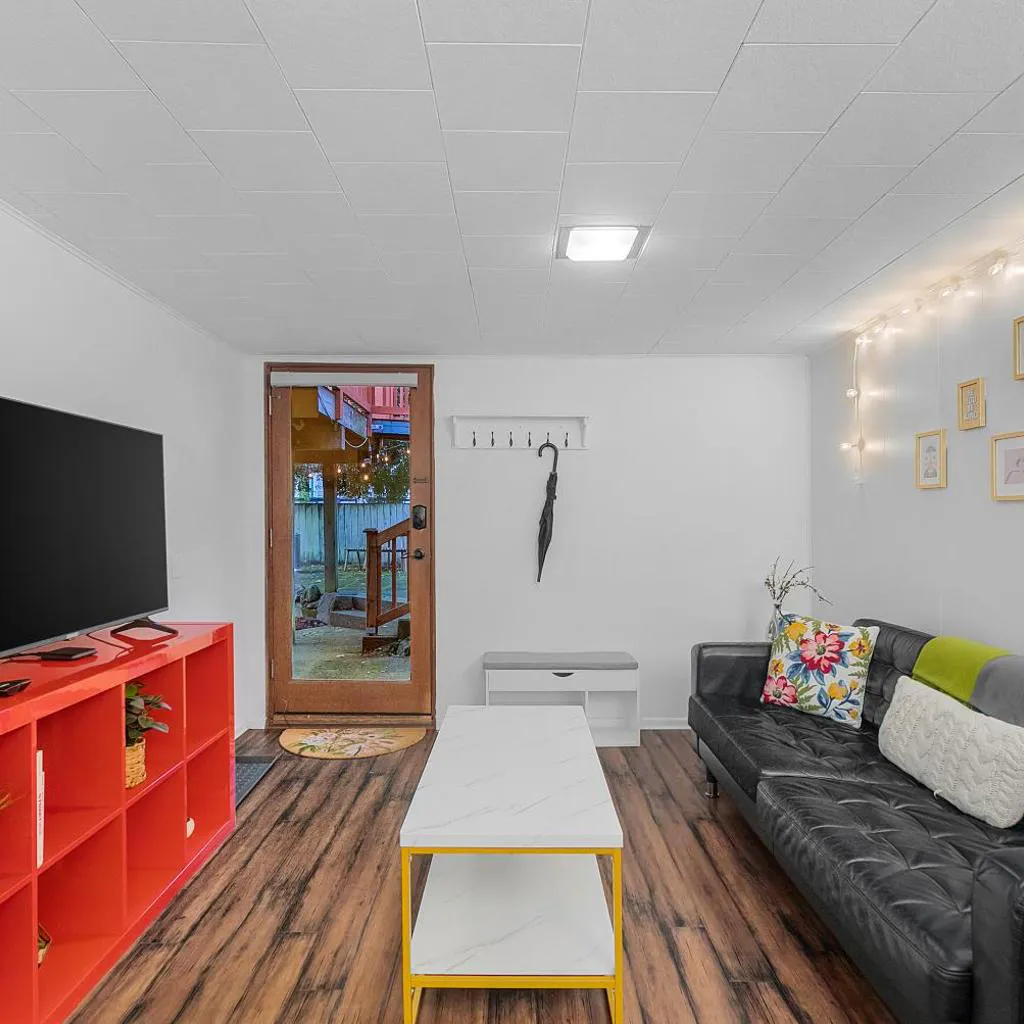 Photograph of Green Lake Zen Garden Basement
