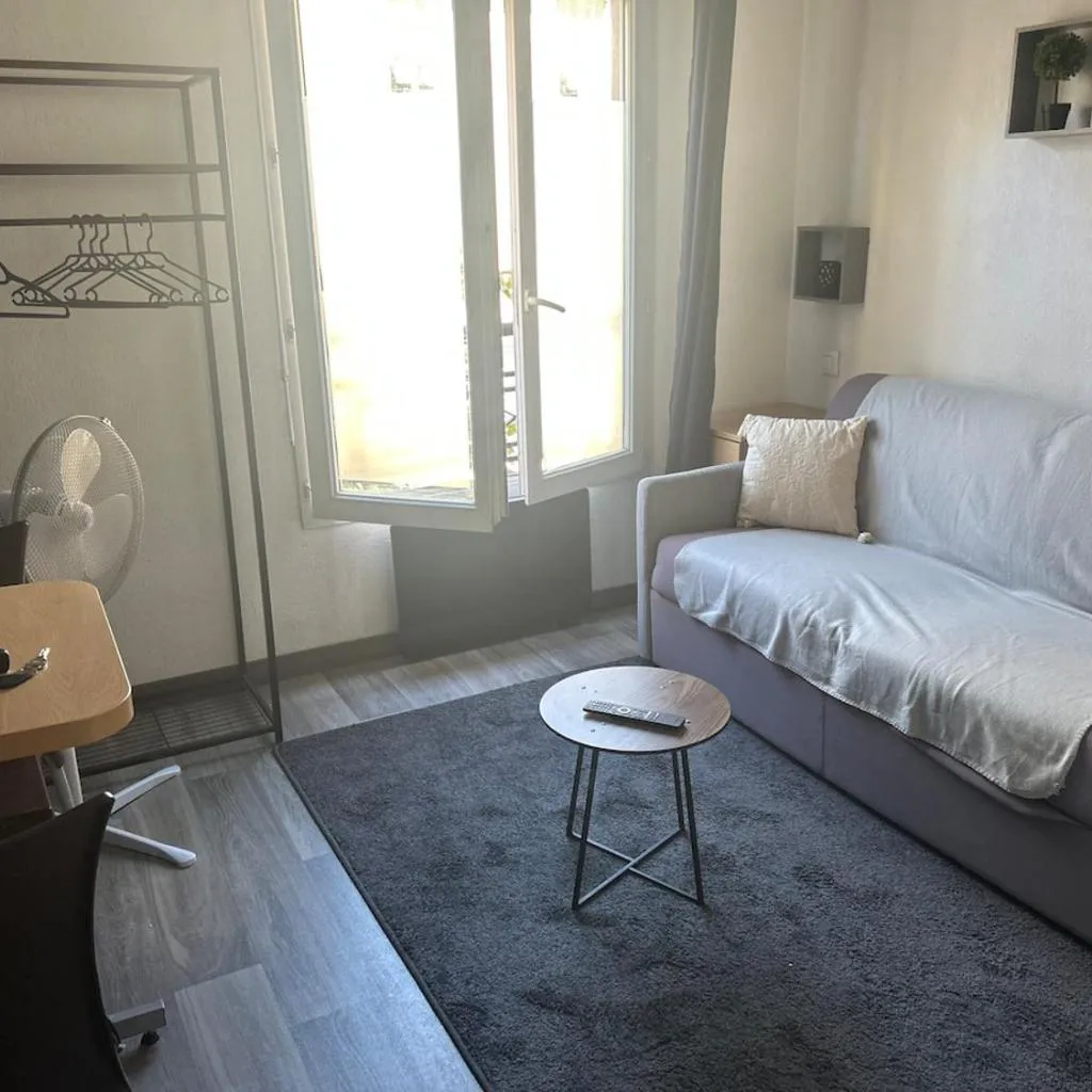 Photograph of Studio à Nice Calme et Tout Équipé