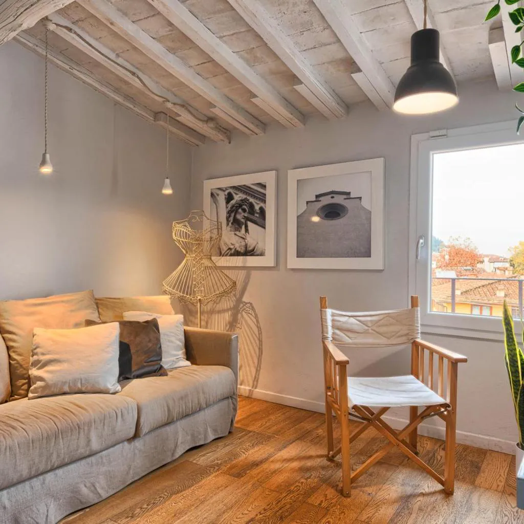 Photograph of LOFT 12 Apt in City center