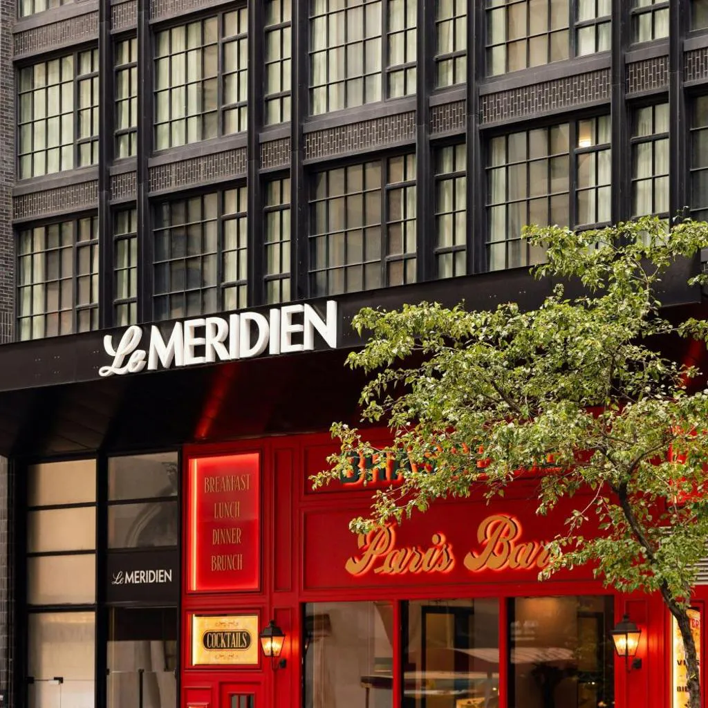 Photograph of Le Meridien New York, Central Park