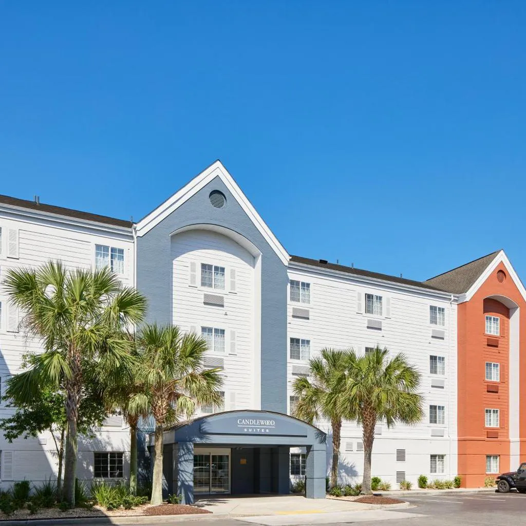 Photograph of Candlewood Suites Charleston-Northwoods by IHG