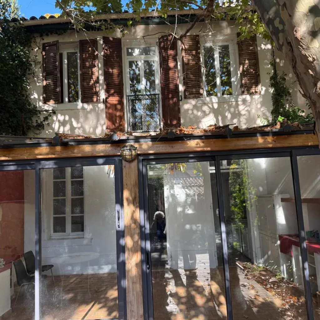 Photograph of Charmante maison authentique et paisible entre mer et callanques