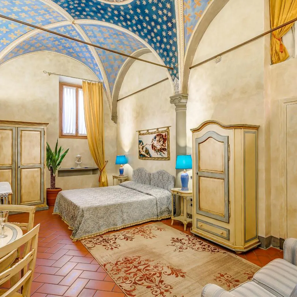 Photograph of Firenze Suite