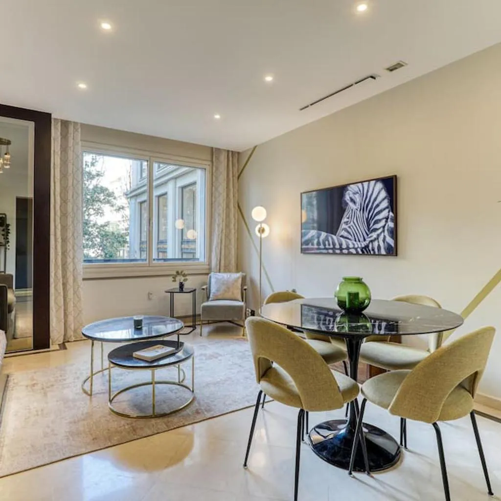Photograph of Montaigne Executive Suite