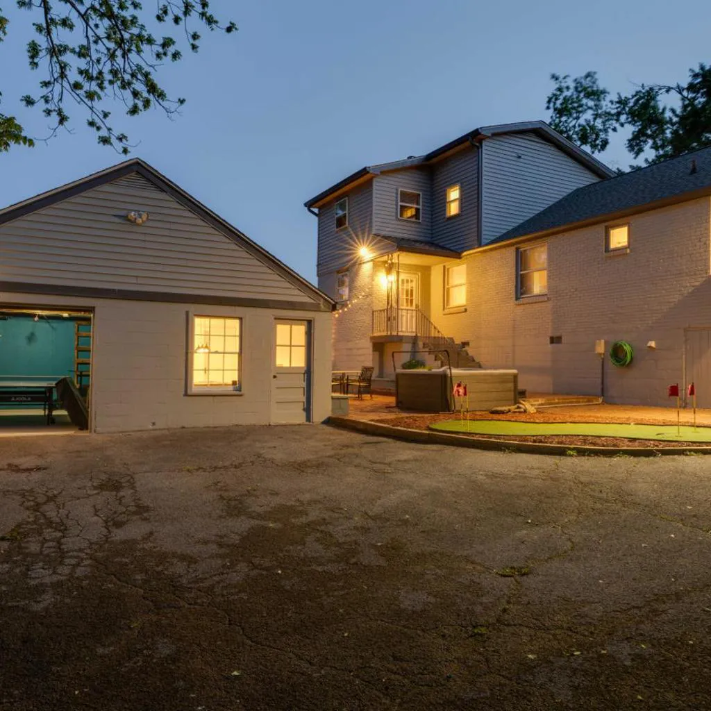 Photograph of The Nashville Playground: 5BR Home with Hot Tub, Cinema, and Arcade
