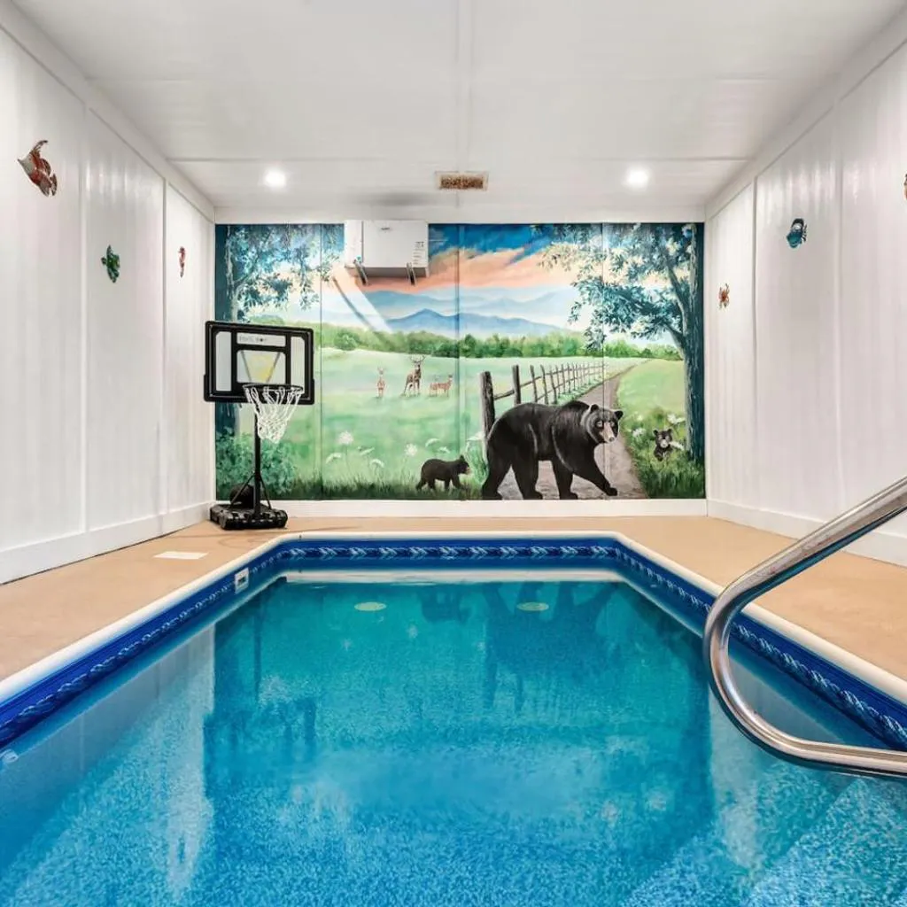 Photograph of Pet Friendly Private Pool Mini Golf Views
