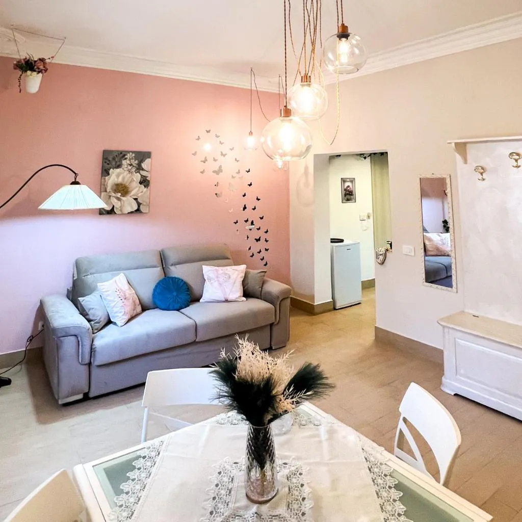 Photograph of ROMANTIC SUITE